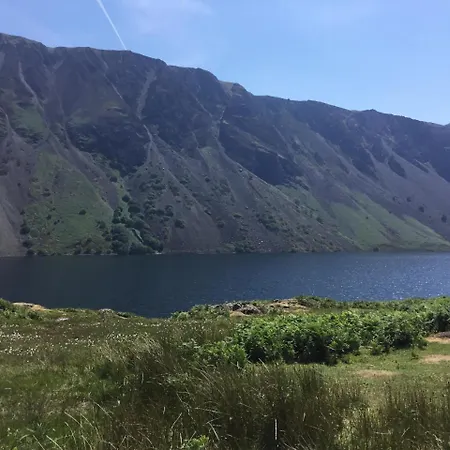 Lutwidge Arms 3*